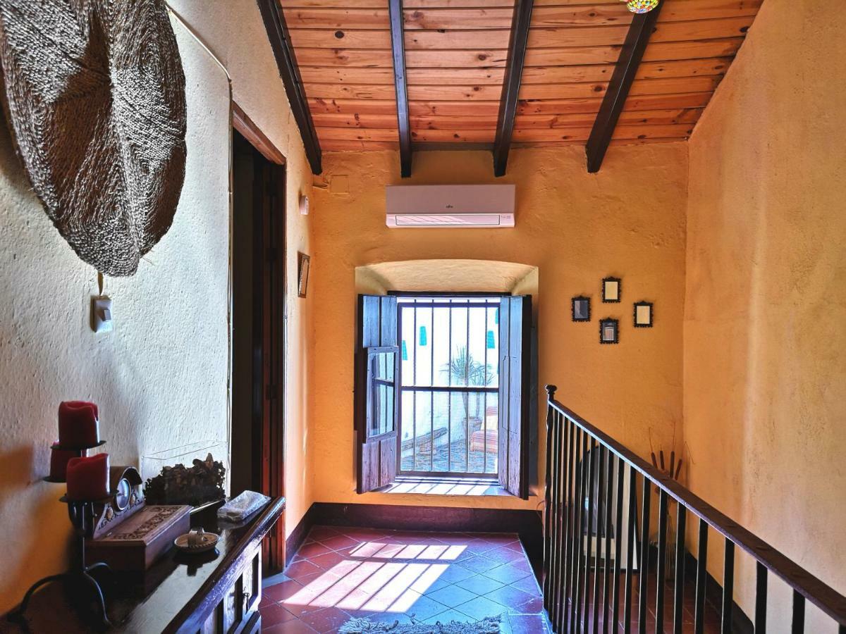 Casa Centenaria Con Encanto Zufre エクステリア 写真