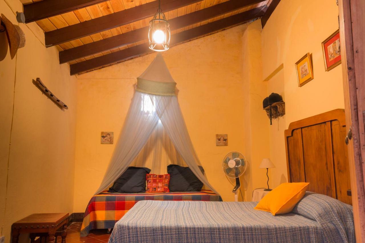 Casa Centenaria Con Encanto Zufre エクステリア 写真